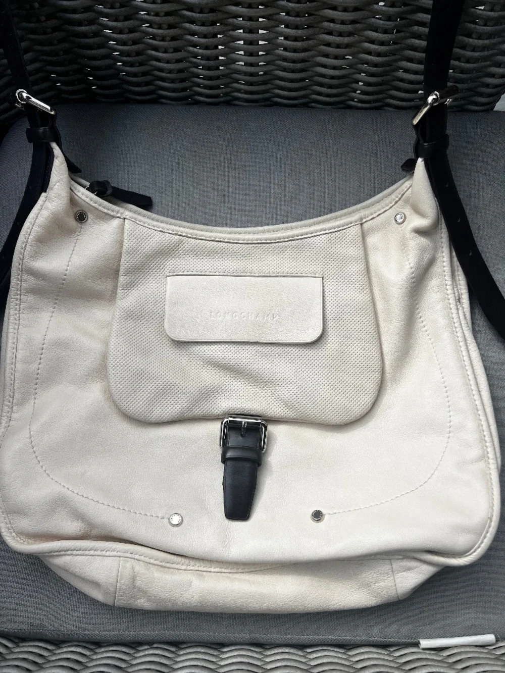 Longchamp Ivory Balzane Roots Leather Hobo Bag Made in France Ref. 2849828037